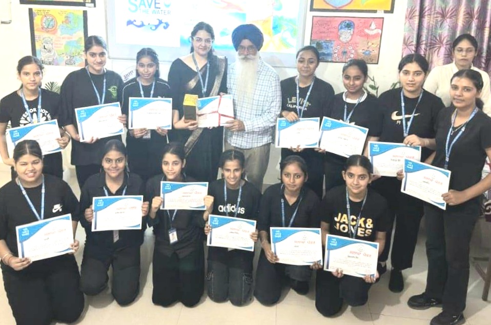 An awareness event was organized in Guru Nanak Mission Para-Medical College on the issue of "Water Conservation".